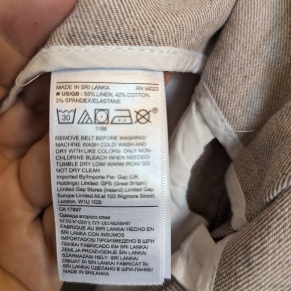 High Tie Waist | Baggy | Pleated | Khaki SHORTS | Banana Republic | 10 | EUC - Picture 11 of 11